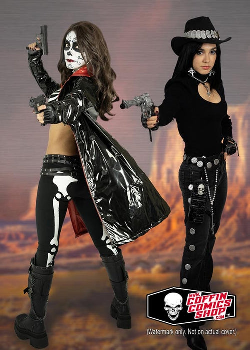 La Muerta: Swornfest 2026 BananaCake Cosplay Metallicard